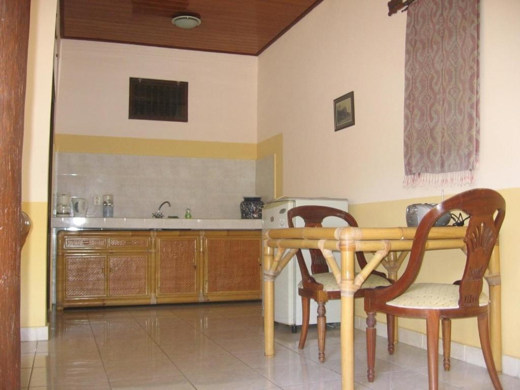 Ombak Putih Bungalows