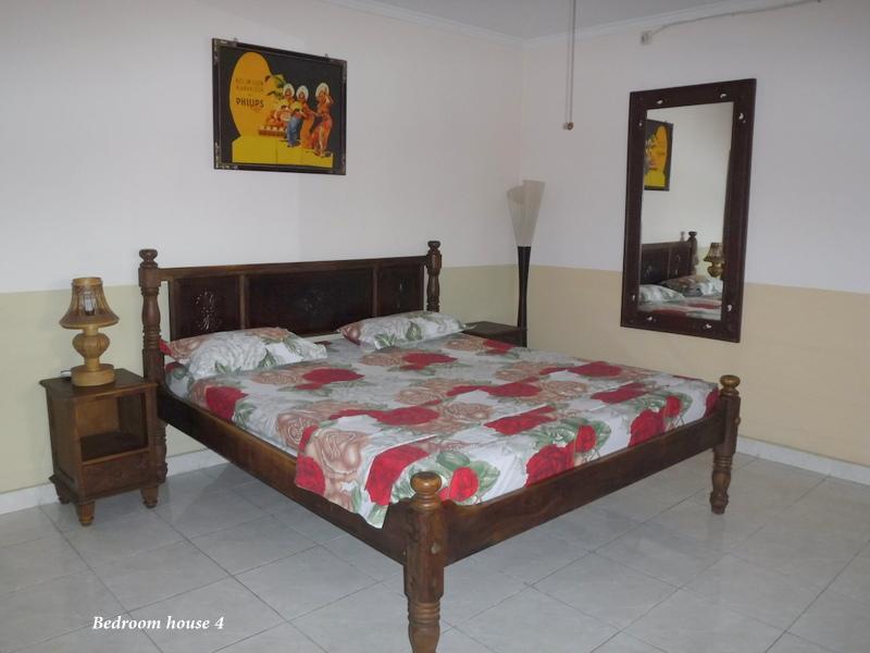 Ombak Putih Bungalows