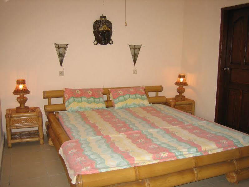 Ombak Putih Bungalows Holiday park 2*